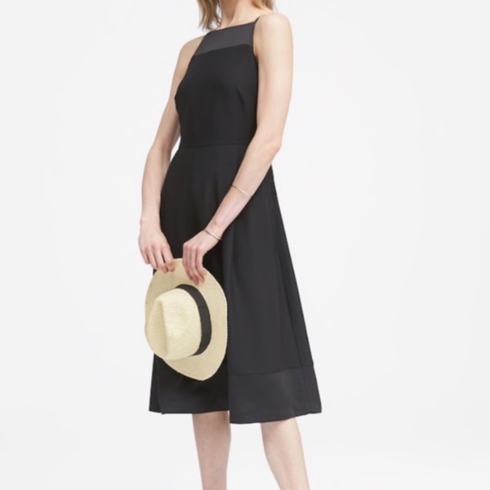 Banana Republic Fit & Flare Midi
Dress, Black